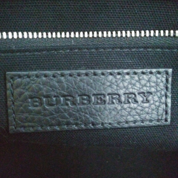 Burberry Harcourt Tote Black - Picture 8 of 11